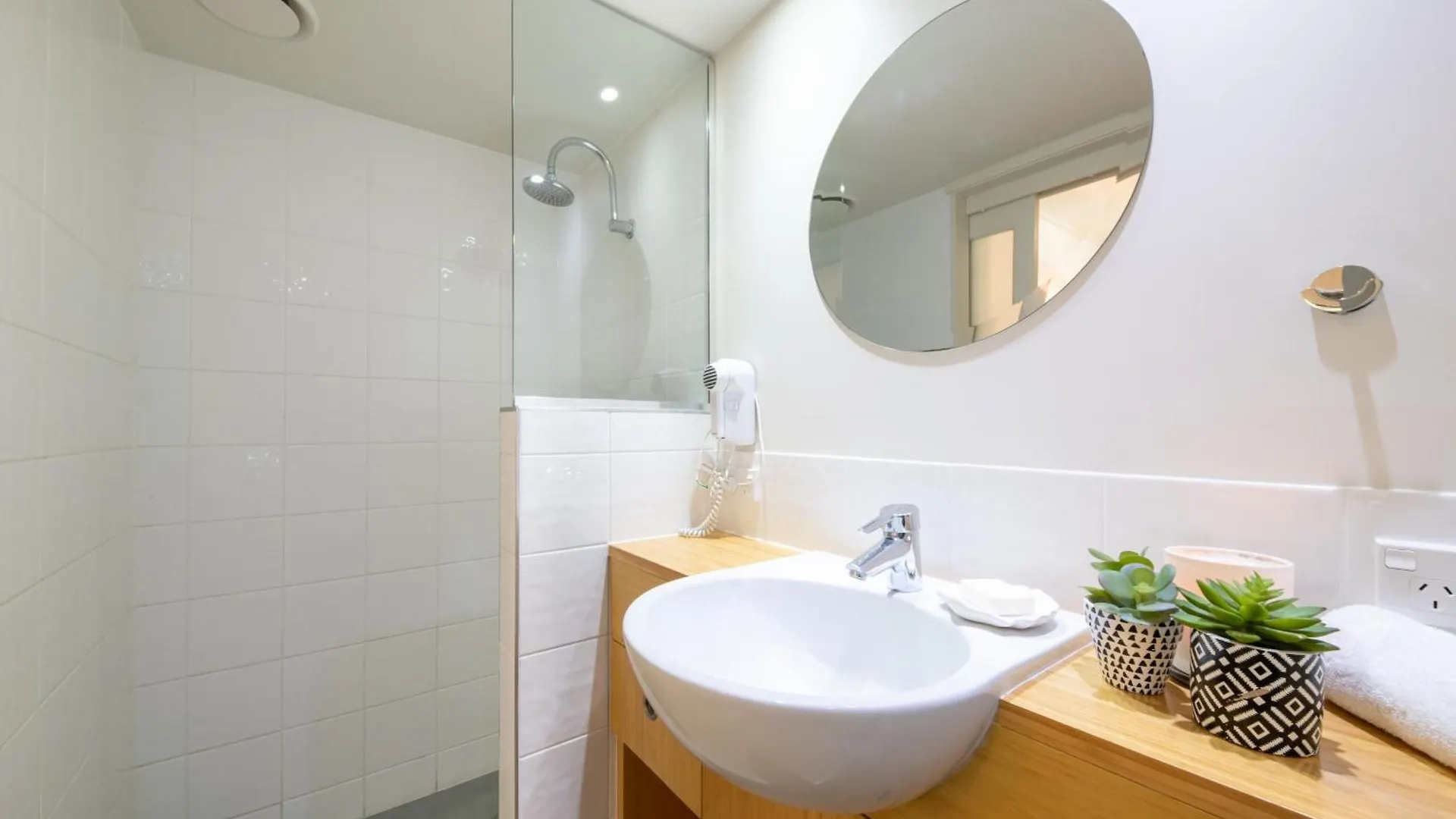 Paradise Palms Airlie Beach Apartment