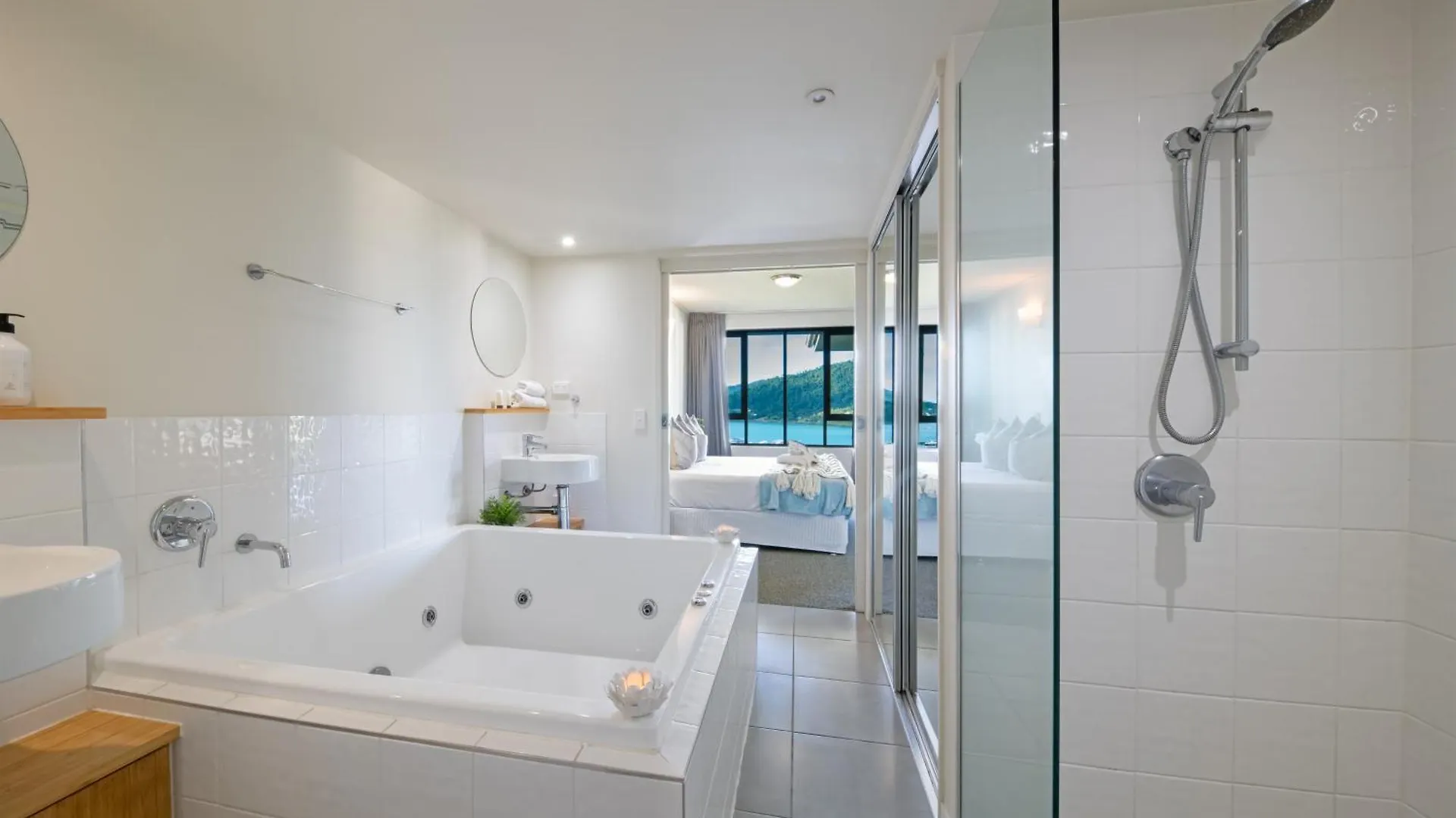 Apartment Paradise Palms Airlie Beach