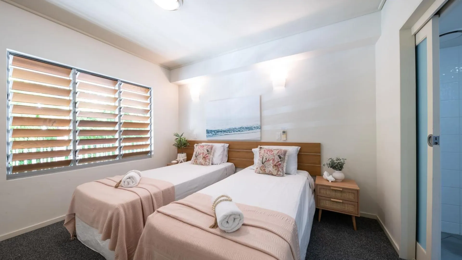 Apartment Paradise Palms Airlie Beach